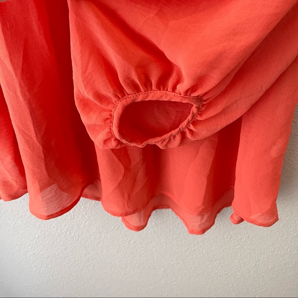 3/4 Sleeve Blouse - Picture 2 of 6